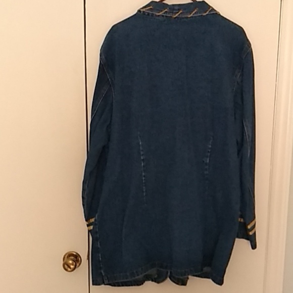 Jean Jacket - Picture 3 of 4